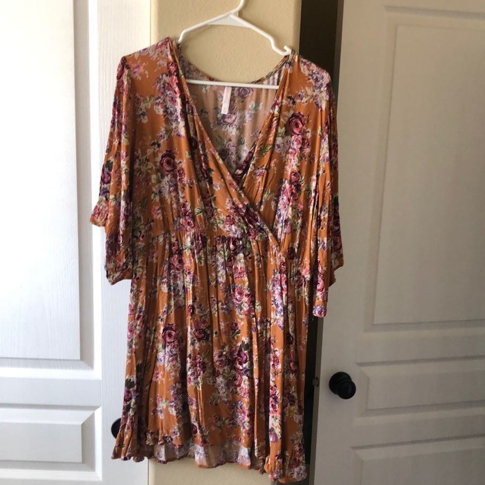 WOMENS beautiful flowy summer dress